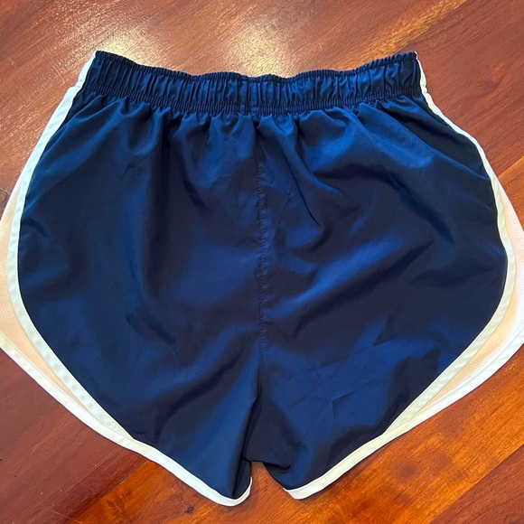 Nike Dri-Fit Shorts Navy Small - Picture 3 of 4